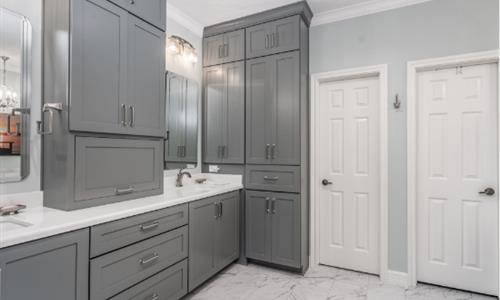 Minimalist Master Bathroom